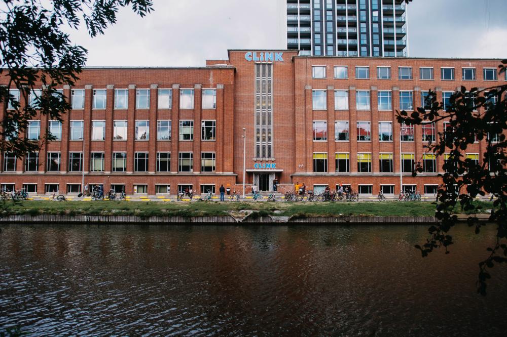 ClinkNOORD Hostel
