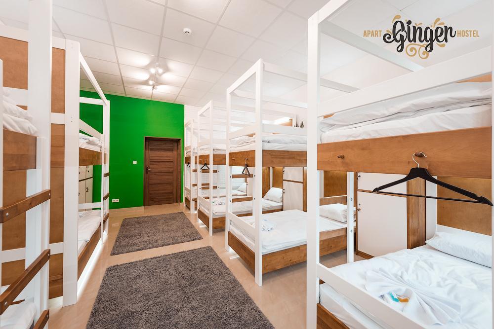 12 camas dormitorio - Mixta - Standard - Baño privado en el mismo piso