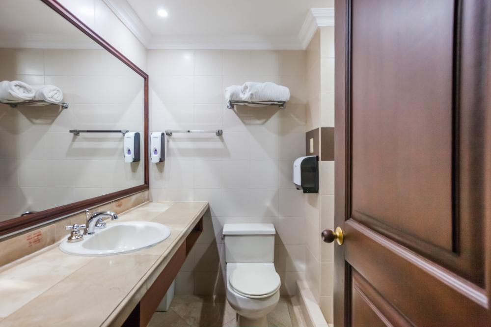 14 camas dormitorio - Mixta - Económica - Baño compartido