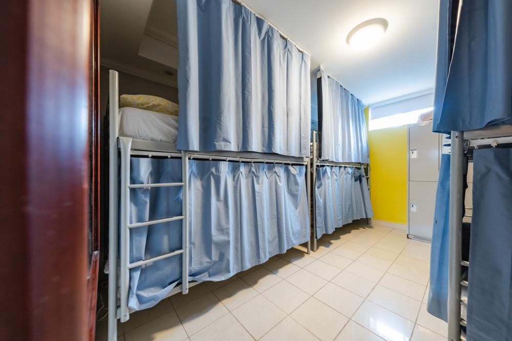 6 camas dormitorio - Solamente mujeres - Standard - Baño privado