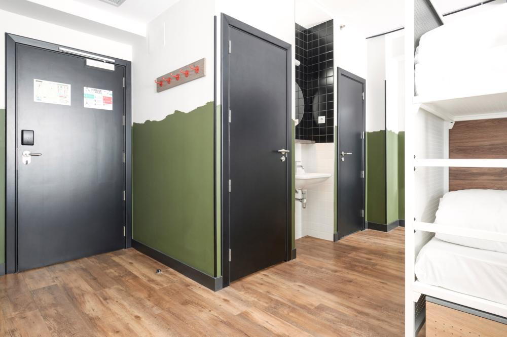 8 Cama Habitación privada - Mixta - Standard - Baño privado