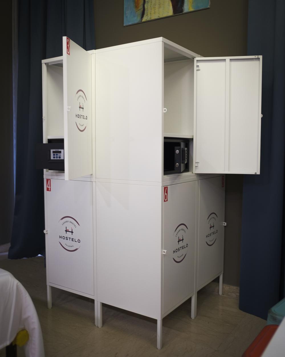 8 camas dormitorio - Mixta - De lujo - Baño privado