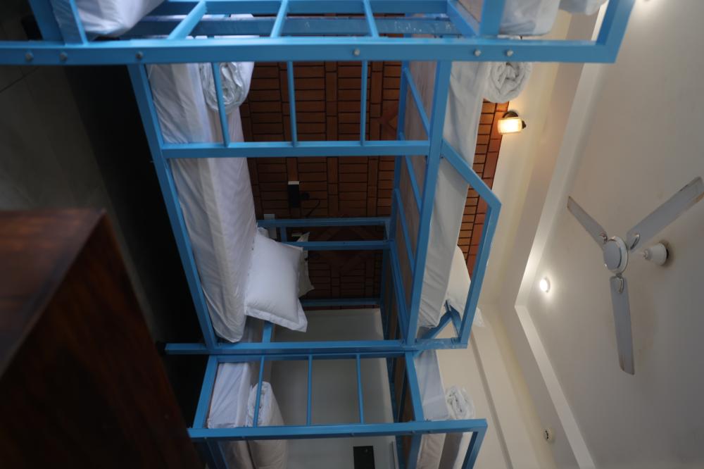 6 camas dormitorio - Solamente mujeres - Ejecutiva - Baño privado