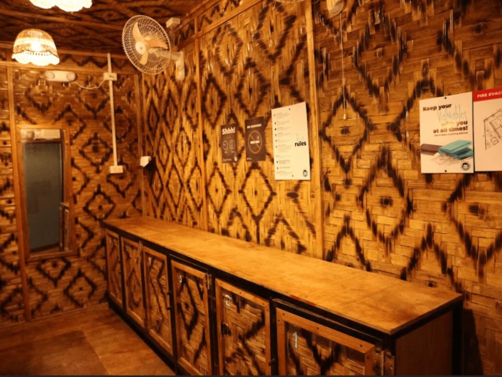 Dormitorio estándar de 6 camas