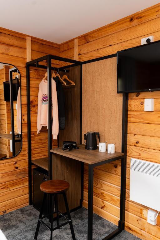 Habitación Doble - Baño Compartido