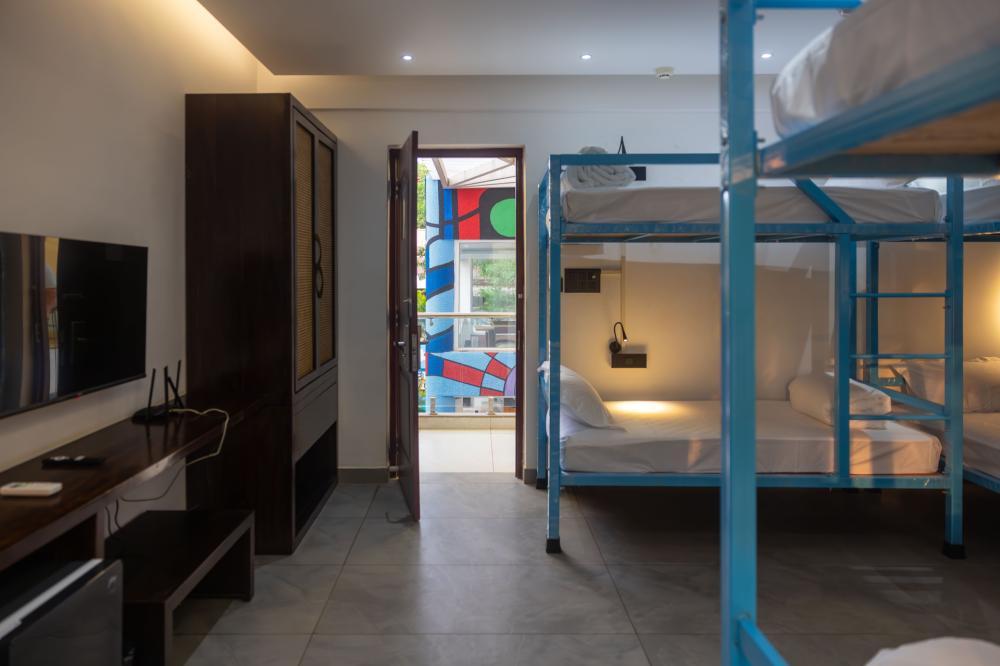8 camas dormitorio - Mixta - Ejecutiva - Baño privado