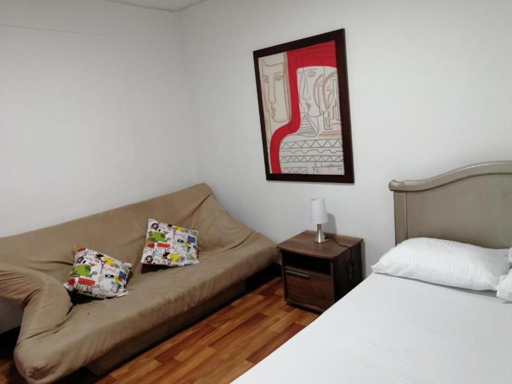 Habitación doble - Mixta - Standard - Baño común en el mismo piso