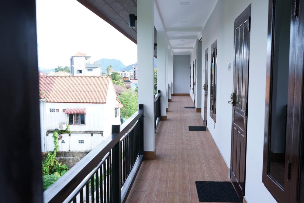 Dormitorio estándar de 14 camas