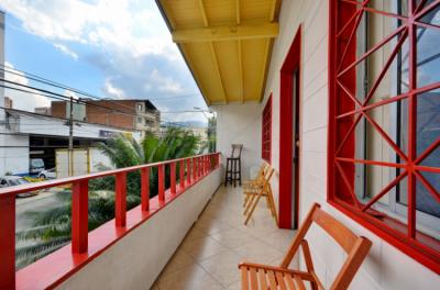 balcón Image