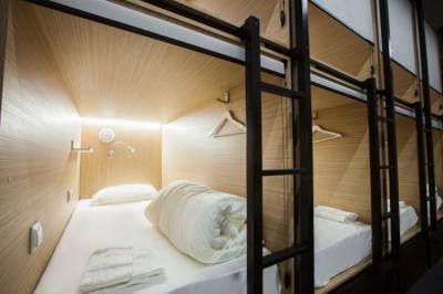 cama de cápsula Image