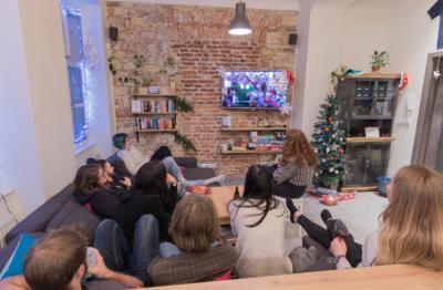 Habitación común y de televisión Image