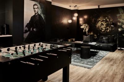 Kicker/ Gaming Lounge Image