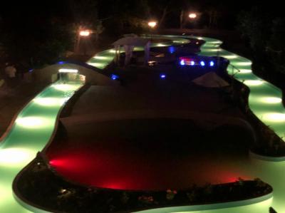 Piscinas com leve correnteza Image
